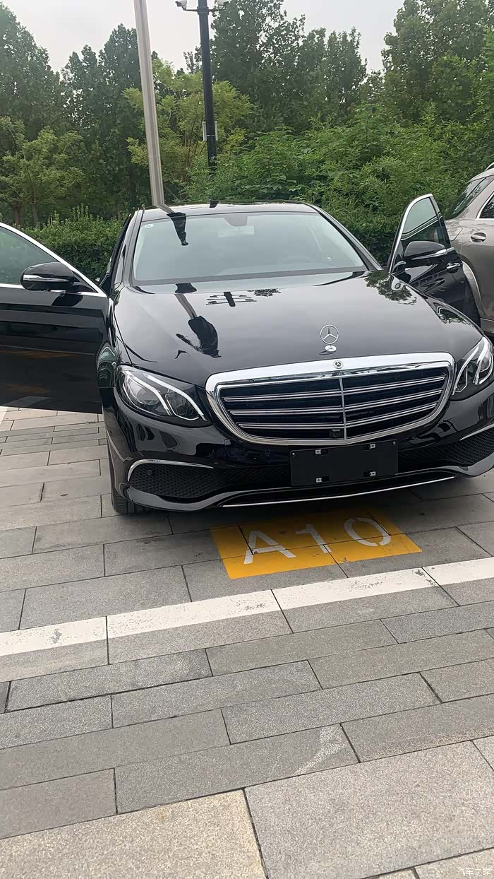 今天提车e300时尚