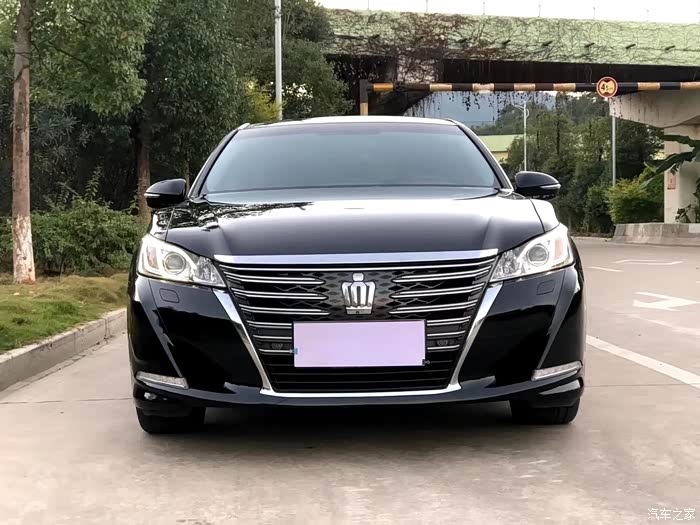 2015款皇冠v625l寻找有缘人