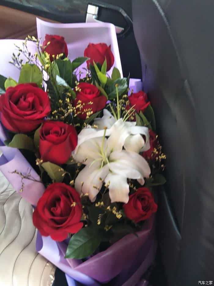 收到这一束花  开心了许久