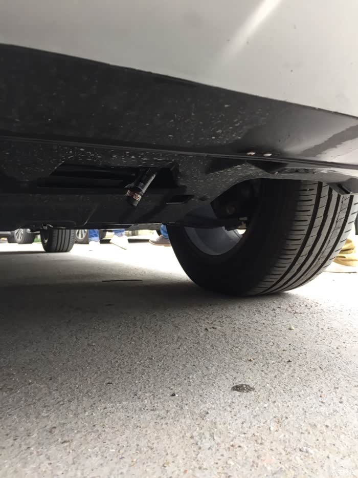 东风风行景逸X6严重的质量问题!1710公里就差