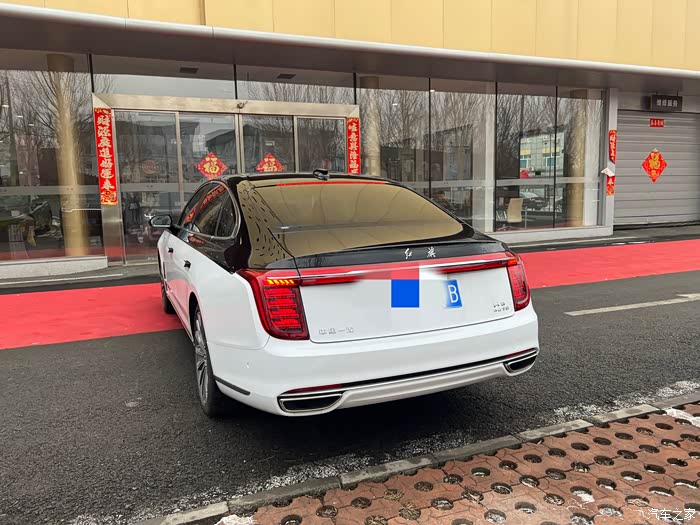 据我所知红旗h9黑白双拼色全网没有几台想看的快过来