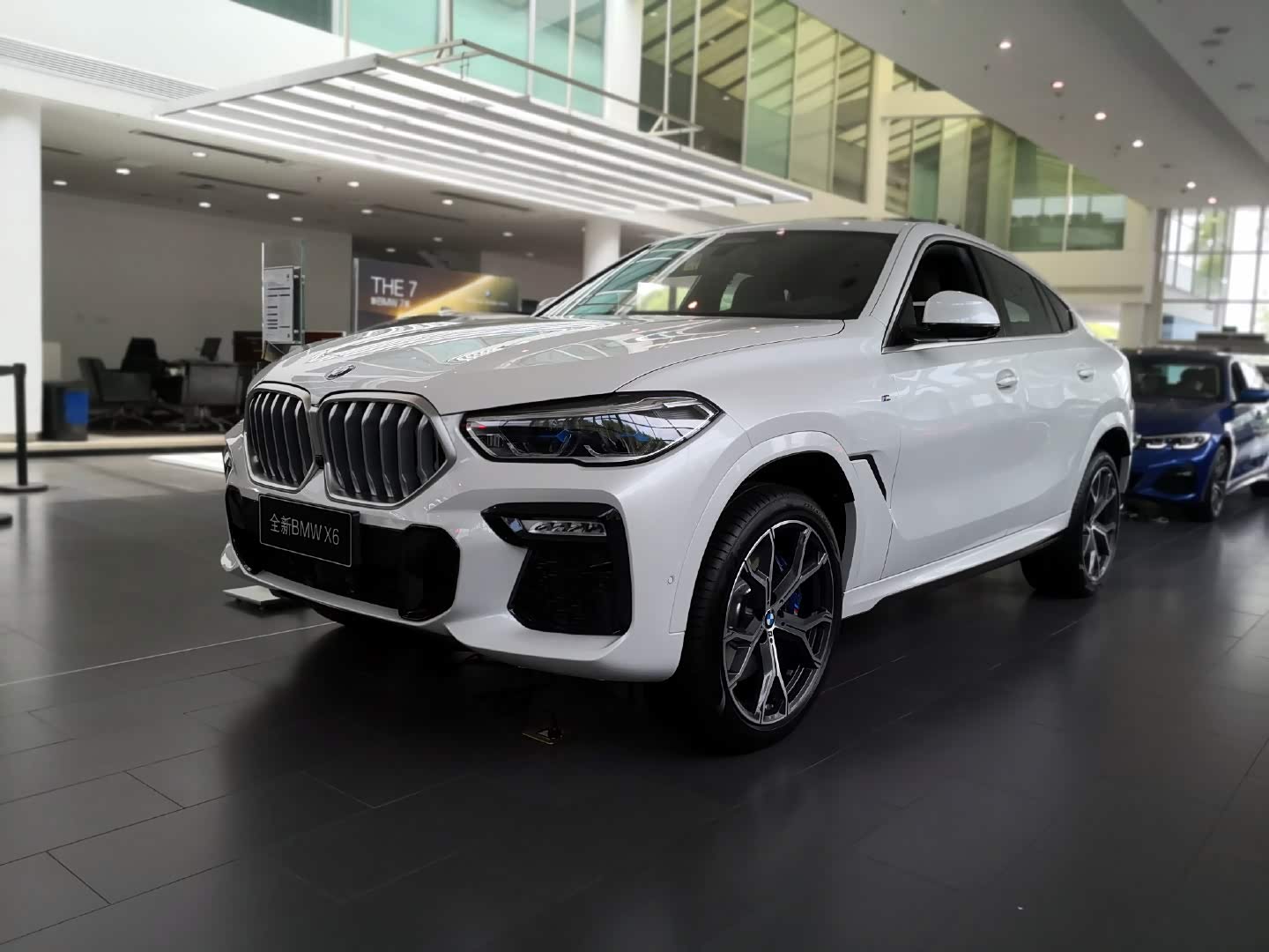 【图】流线的线条柔美的身姿这就是x6_宝马x6论坛_汽车之家论坛