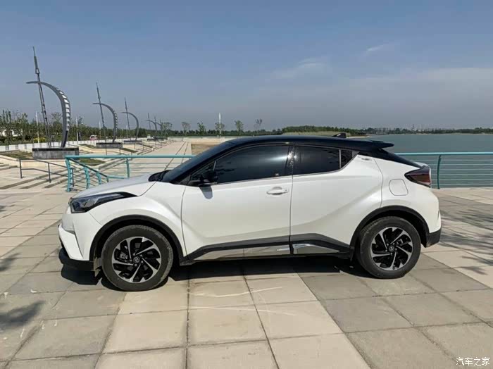 时尚风向的坐标——奕泽