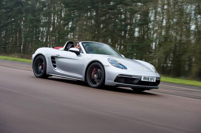 保时捷porsche 718 boxster gts.