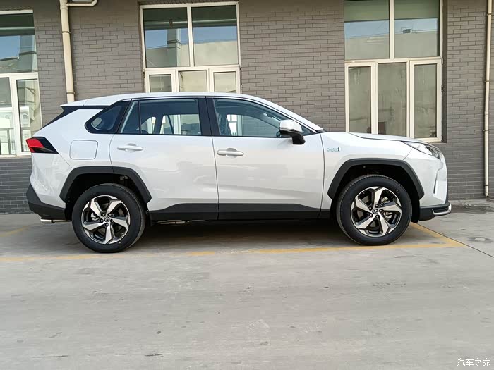 【图】荣放钛金灰最好看不接受反驳!_rav4荣放论坛_汽车之家论坛