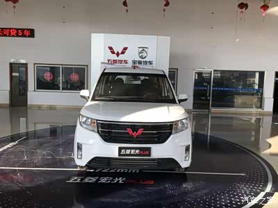 陪朋友一起参加4s店答谢会!_五菱宏光plus论坛_手机汽车之家