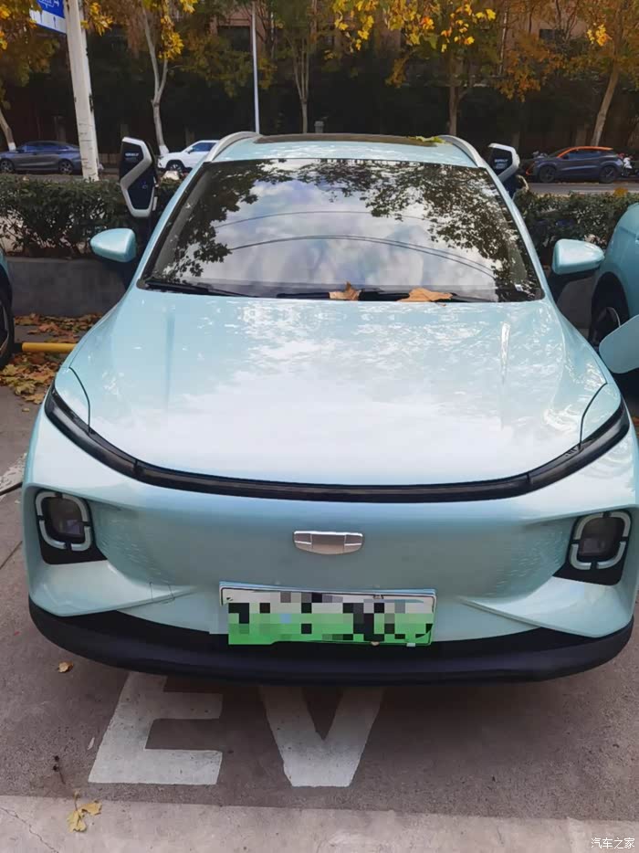 吉利几何e电动车日常使用视角体验和吐槽