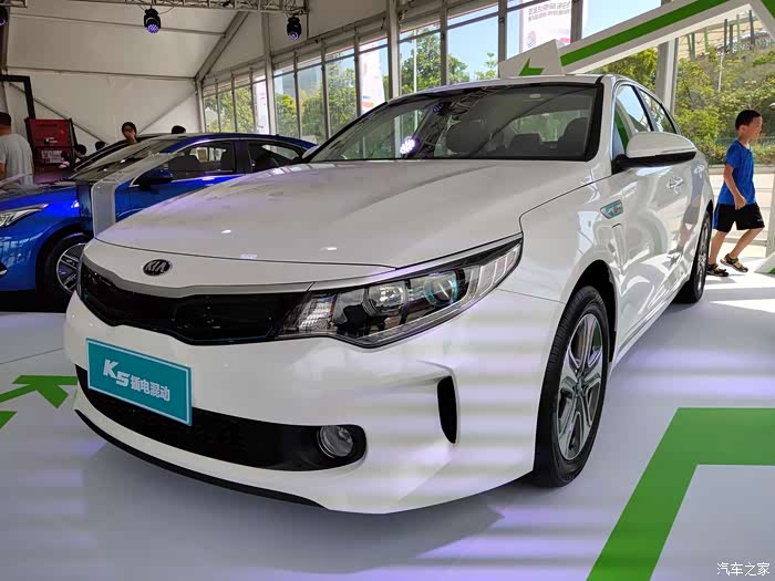 2019东风悦达起亚斯坦科维奇洲际蓝球赛