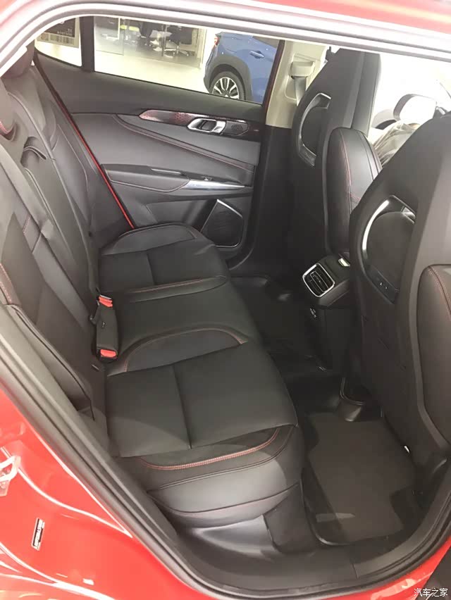 领克01劲pro 红色四驱观感体验!