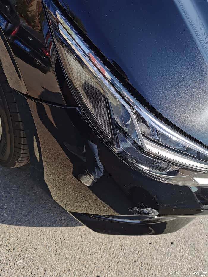 14代21款悦享版黑轩,刚提车几天就剐蹭了,求助