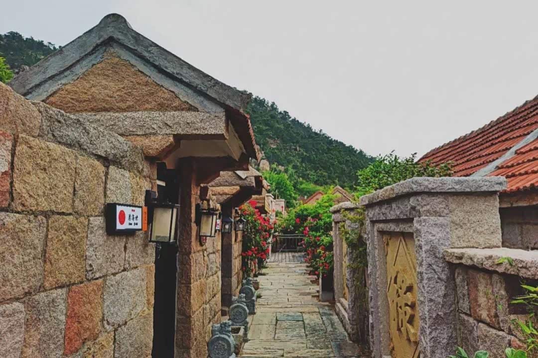 观山听海,把酒夜话,崂山东麦窑旅游度假村儿,简直就是人间仙境