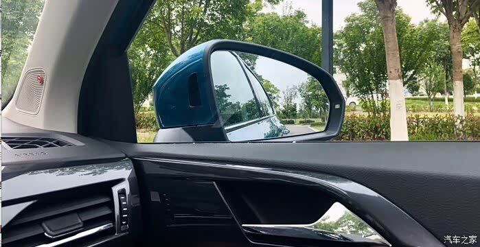 家里的顶梁柱为我遮风挡雨的途岳