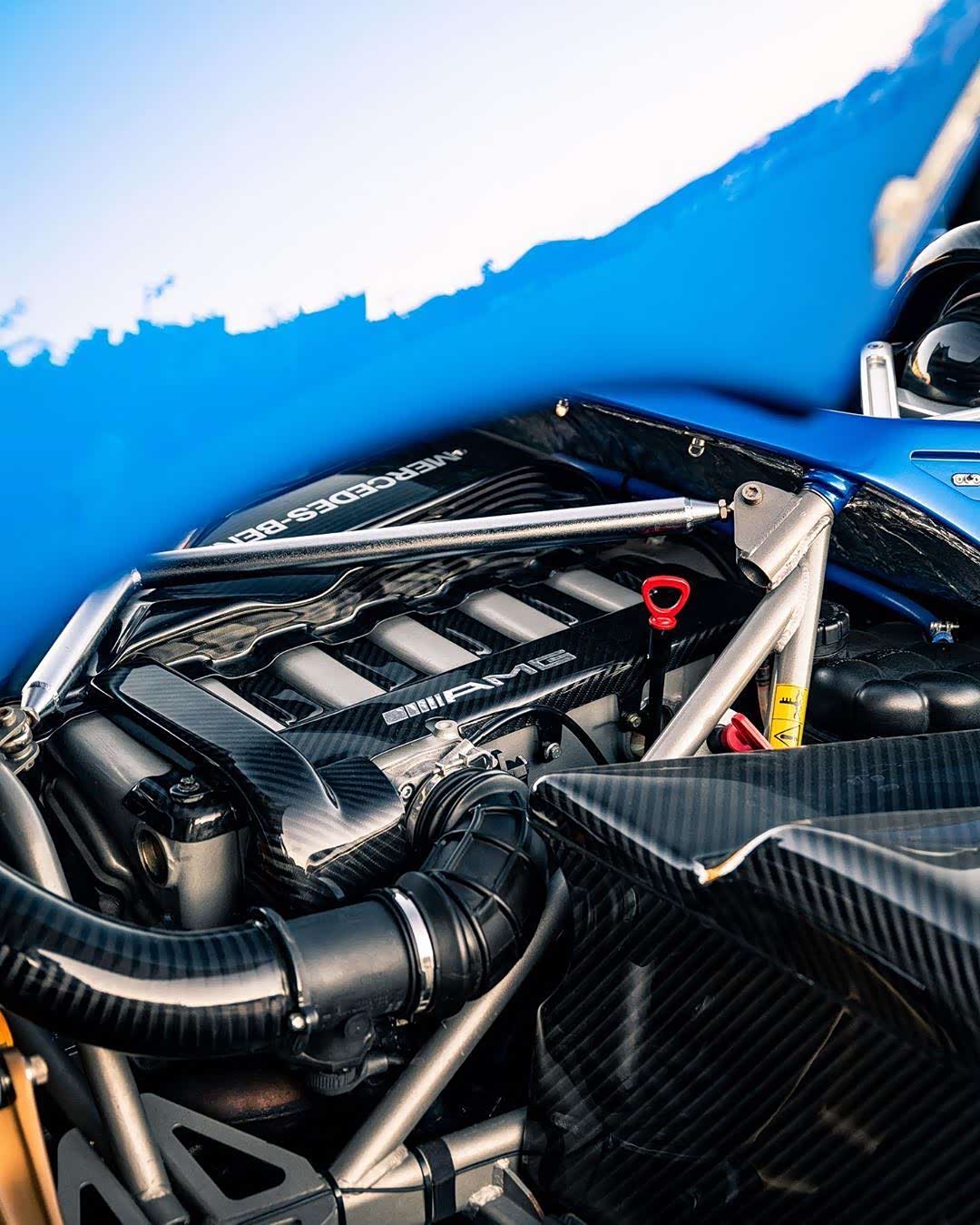 帕加尼zonda c12s roadster