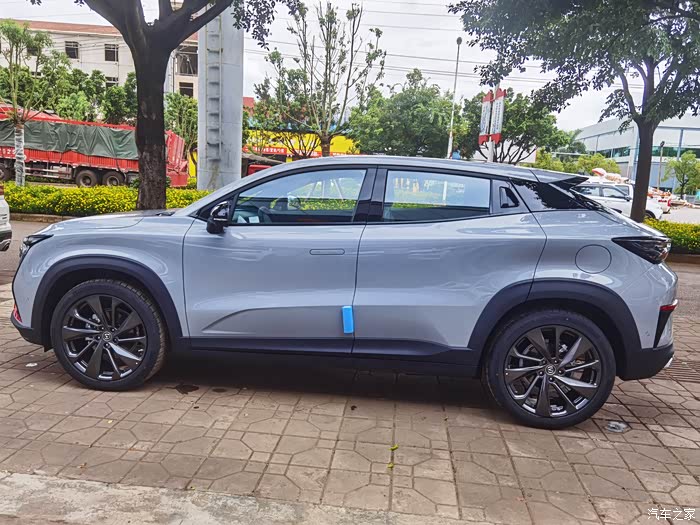 传说中的水泥灰---长安uni-t原子灰