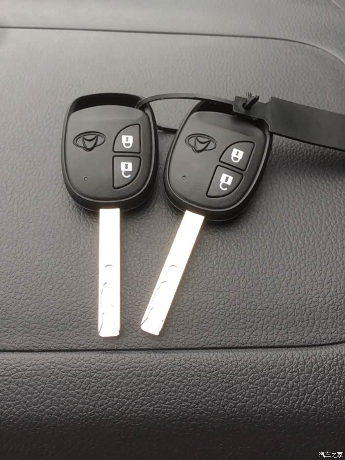 开上新欧诺s去山区玩玩