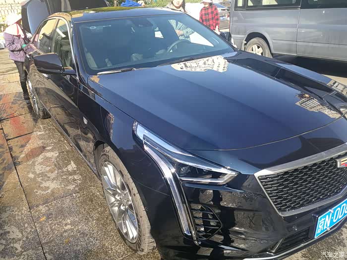 我和凯迪拉克的不解情缘之北京首台铂金黛蓝ct6分享