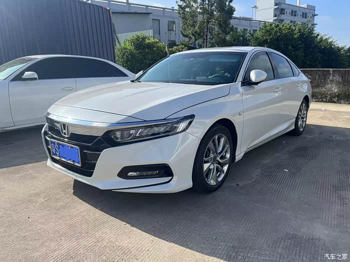 出售18年十代雅阁舒享版走10万8千公里支持任何第三方检测