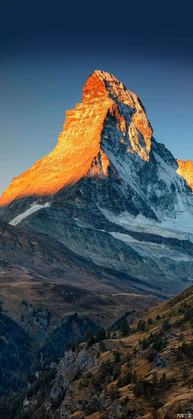 高山总是会出现阳光