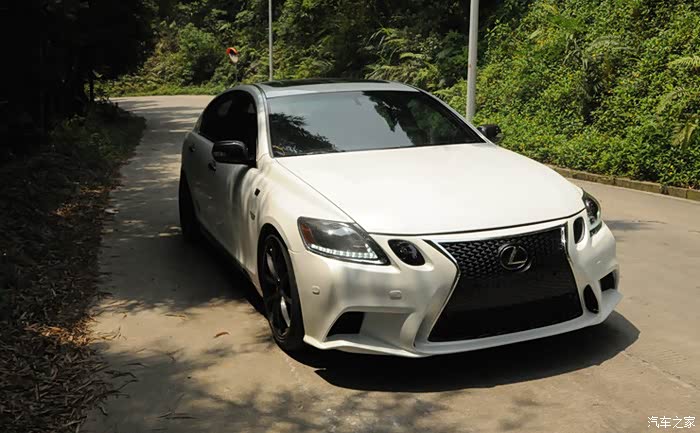 老款前杠太ugliness了新款的要好看点