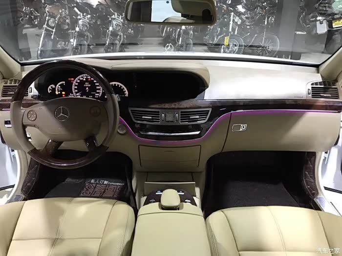 【图】08年白色221 amg套件 内饰包皮_奔驰s级论坛_汽车之家论坛