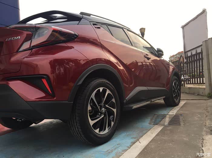 最爱,红黑双拼奕泽