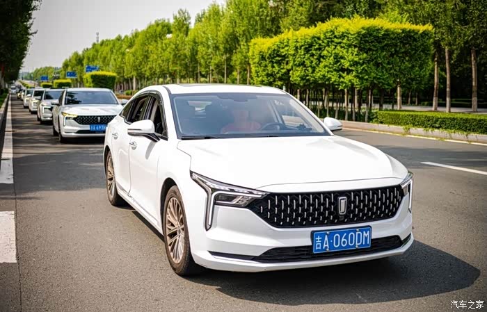 第一次参加第三代奔腾b70车友会活动