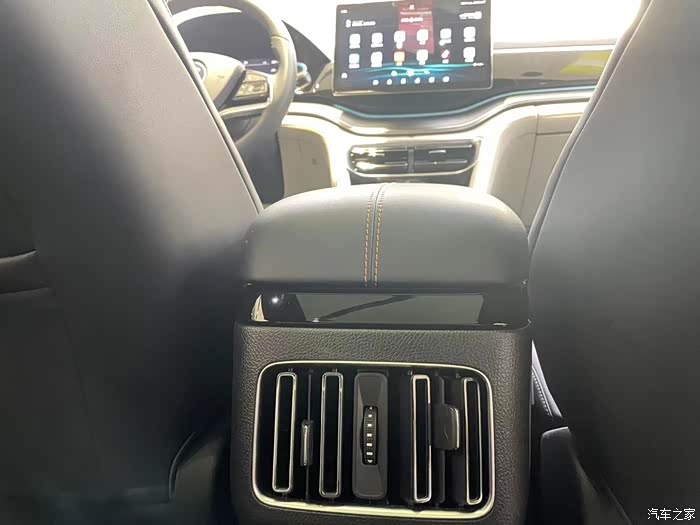 宋plusdmi比亚迪爆款车型品鉴