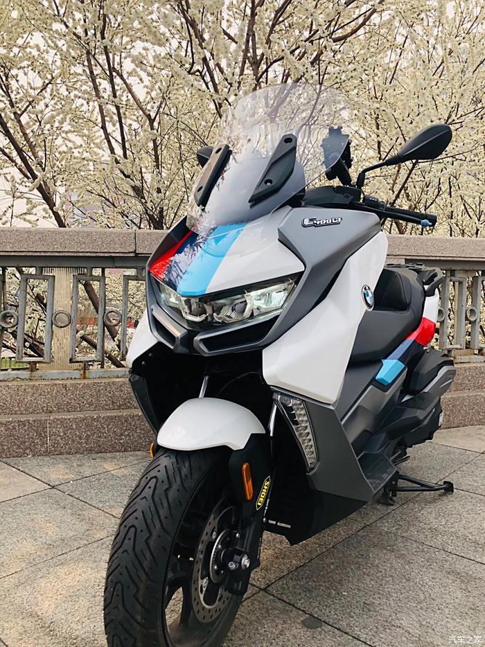 7821 | 回覆: 104 摩托車論壇 我的寶馬c400gt,你品.