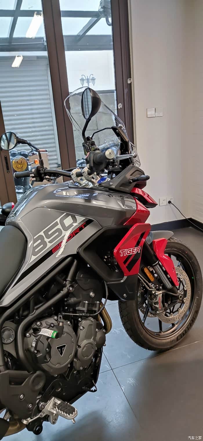 定了凯旋老虎850,5月到车!