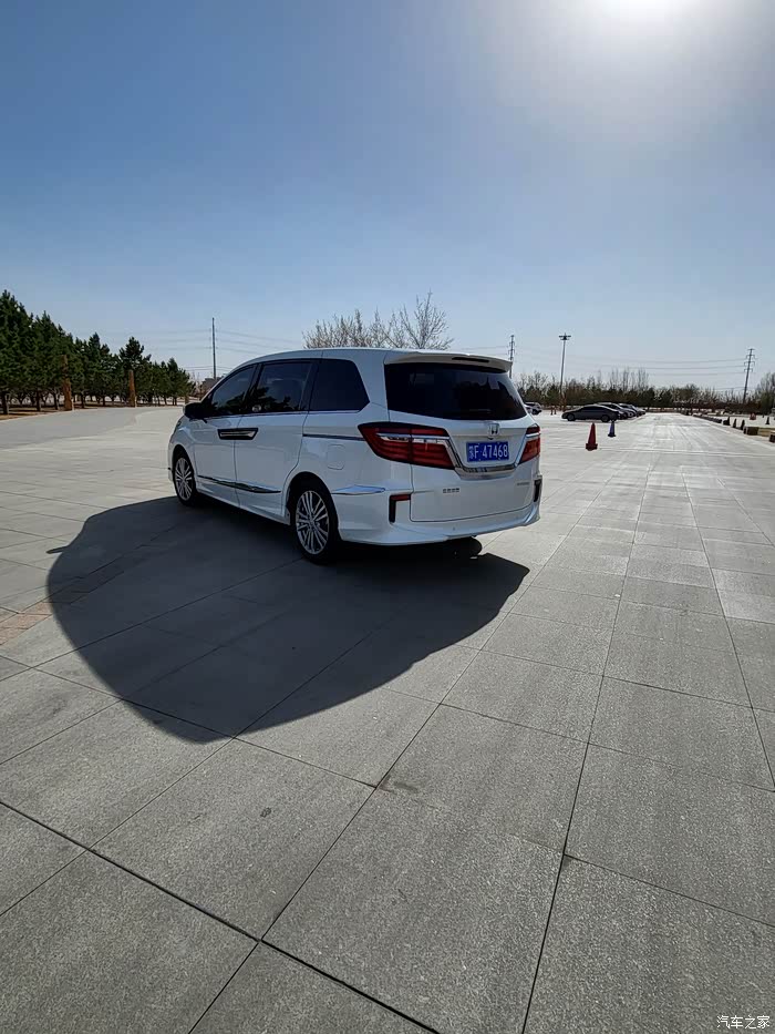 18年艾力绅豪华