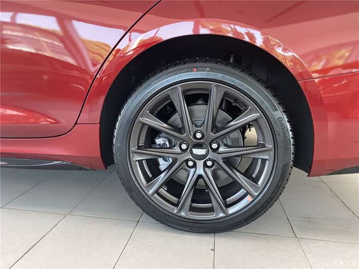 钻石切割的车身造型,独一无二