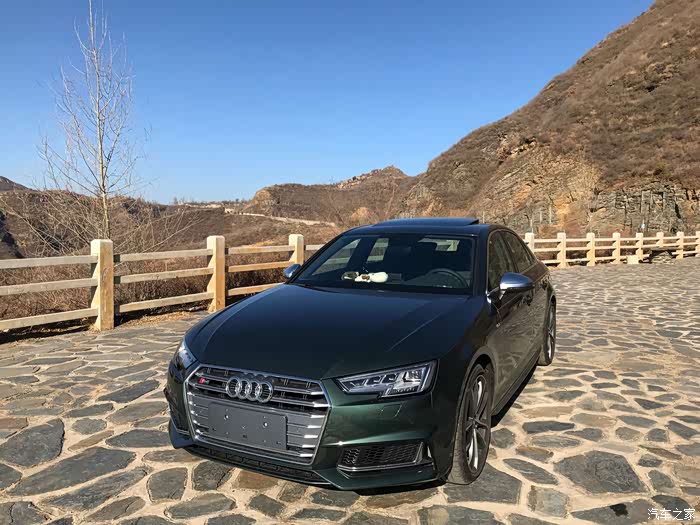 生活中的一点"绿"——喜提买发动机送的哥特兰绿色s4