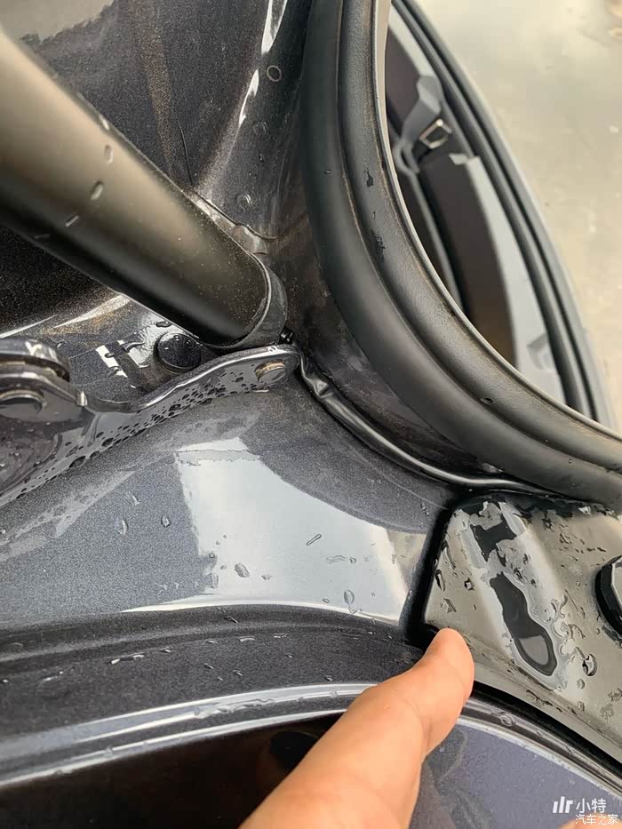 model3后备箱漏水原因和解决办法附拆解办法