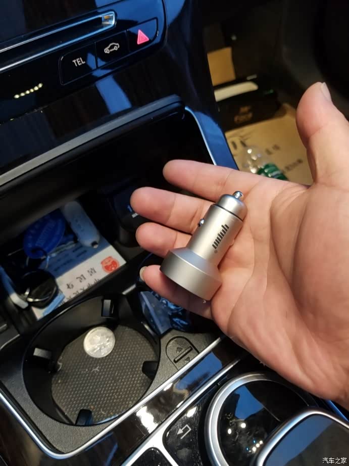 【图】中控这里点烟器怎么取不了电_奔驰glc论坛_汽车之家论坛