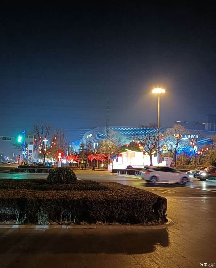 虎虎生威春节期间的济宁夜景