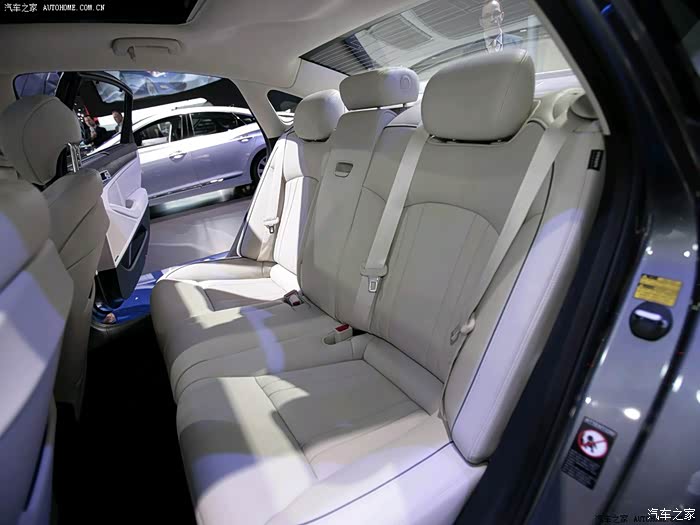 【图】后排中间头枕_捷恩斯论坛_汽车之家论坛