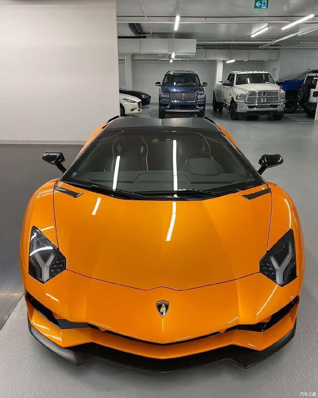 兰博基尼aventador s