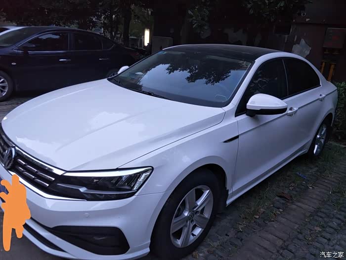 白色凌渡半年用车有感!