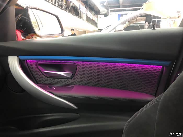【图】重庆土老师 宝马320加装八色氛围灯_宝马3系论坛_汽车之家论坛