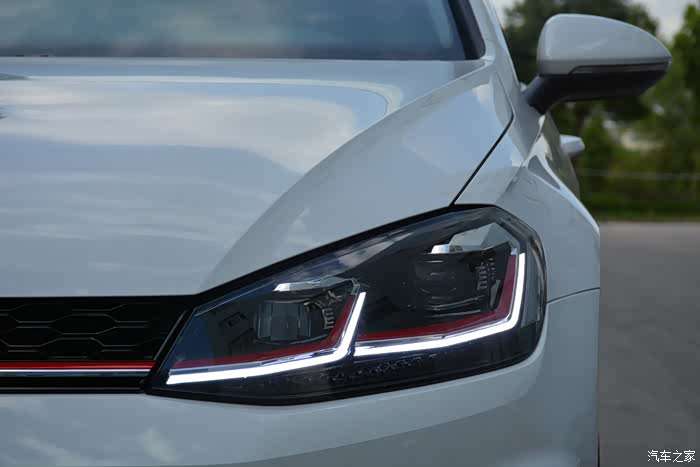 高尔夫75真正全led大灯荷鲁斯之眼上身加配abt款前唇效果展示