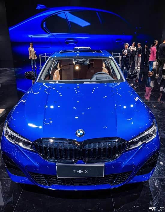 全新bmw3系the3闪亮登场比奔驰c级更加大气