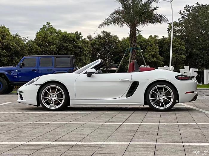 【圖】保時捷 718 boxster 白紅紅_攬勝論壇_汽車之家論壇