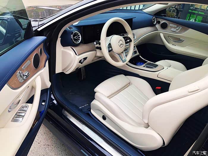 【图】进口ecoupe 游艇蓝内饰_奔驰e级论坛_汽车之家论坛