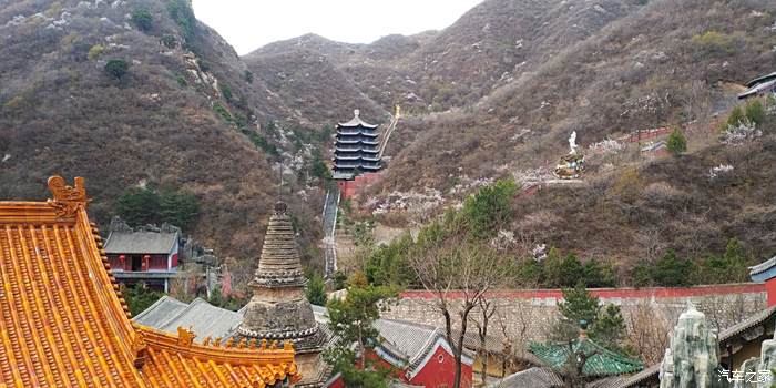 摩友新去處北京門頭溝白瀑寺車神殿