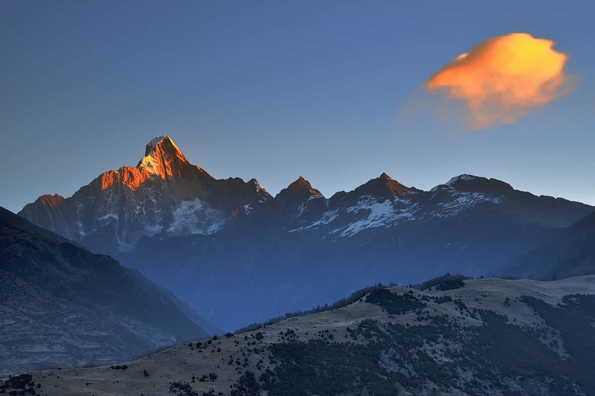 喜欢那如梦似幻高山流水绝景意境画面,好美