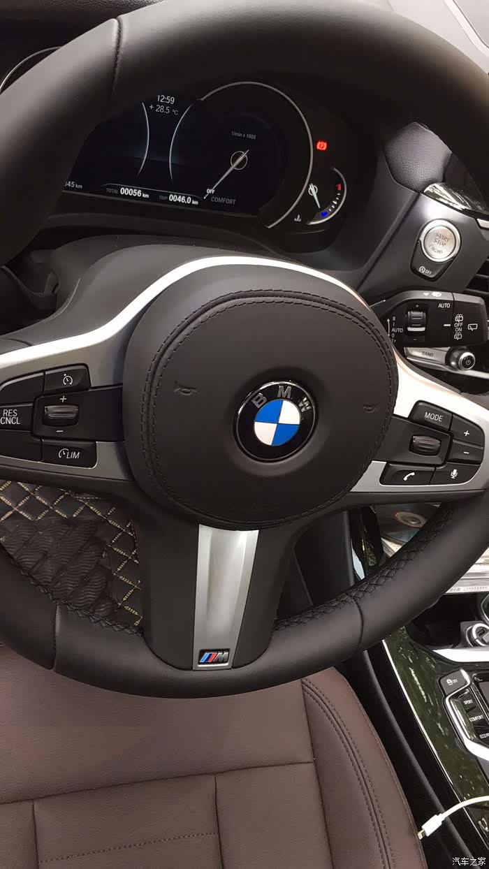 喜提全新宝马x3,实现蓝天白云梦!