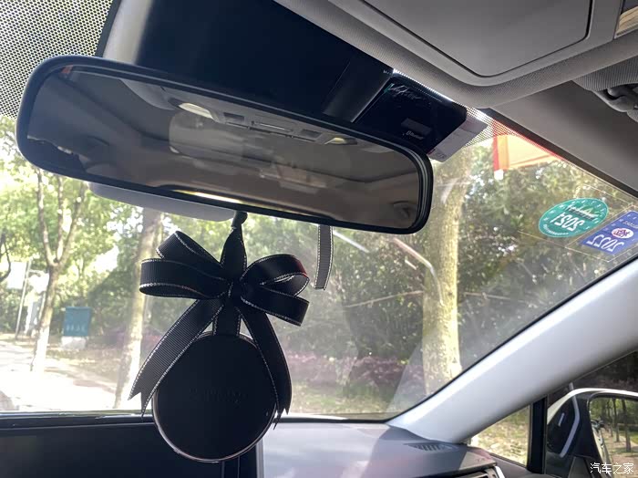 0尊贵的etc 贴在哪个位置比较好?