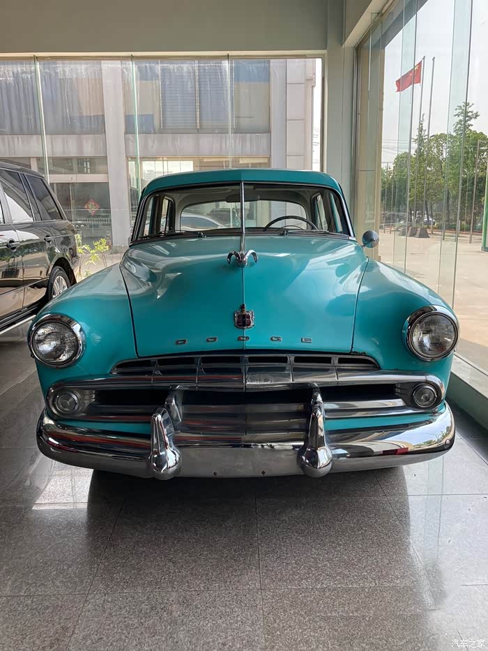 看老款道奇汽车