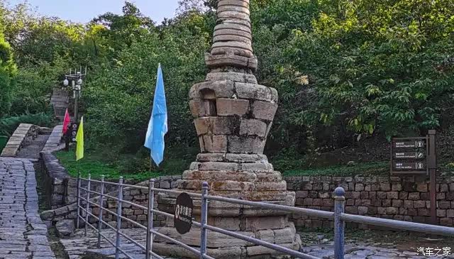 北京有个北方佛教圣地燕平八景之一如今绿树成荫风景绝美