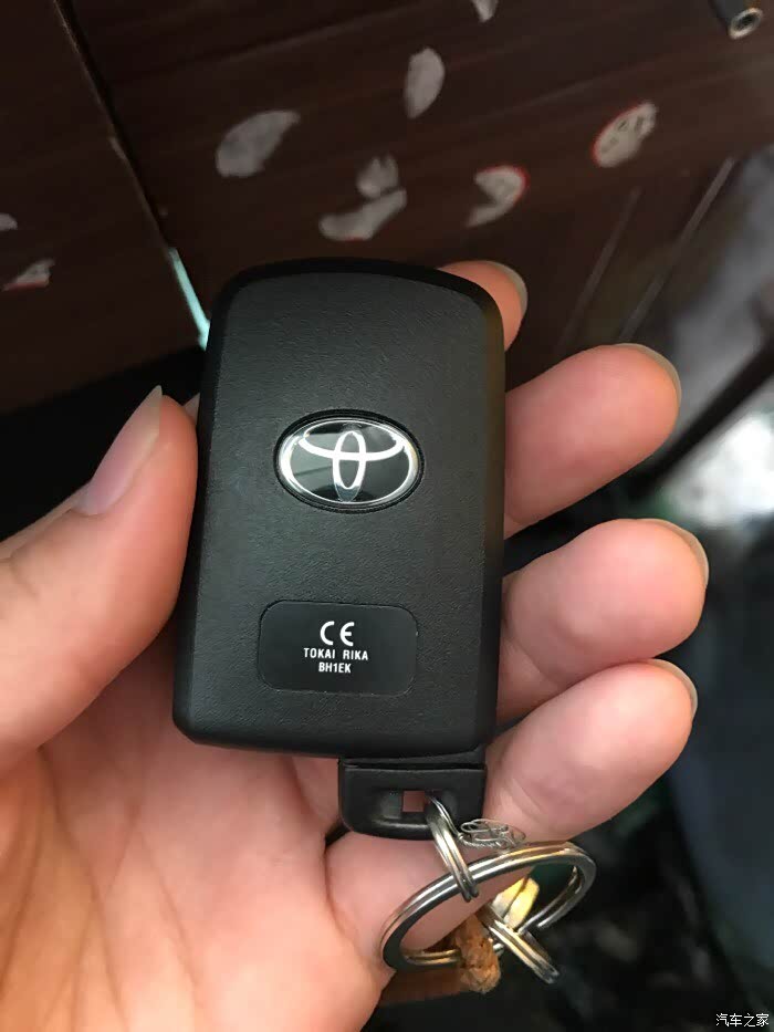 酷路泽4000钥匙问题